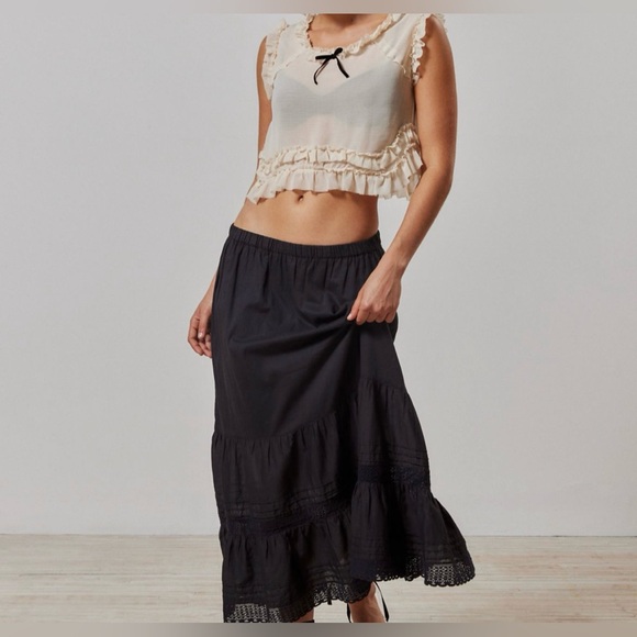 Kimchi blue cropped ruffle sheer top. - Picture 3 of 5